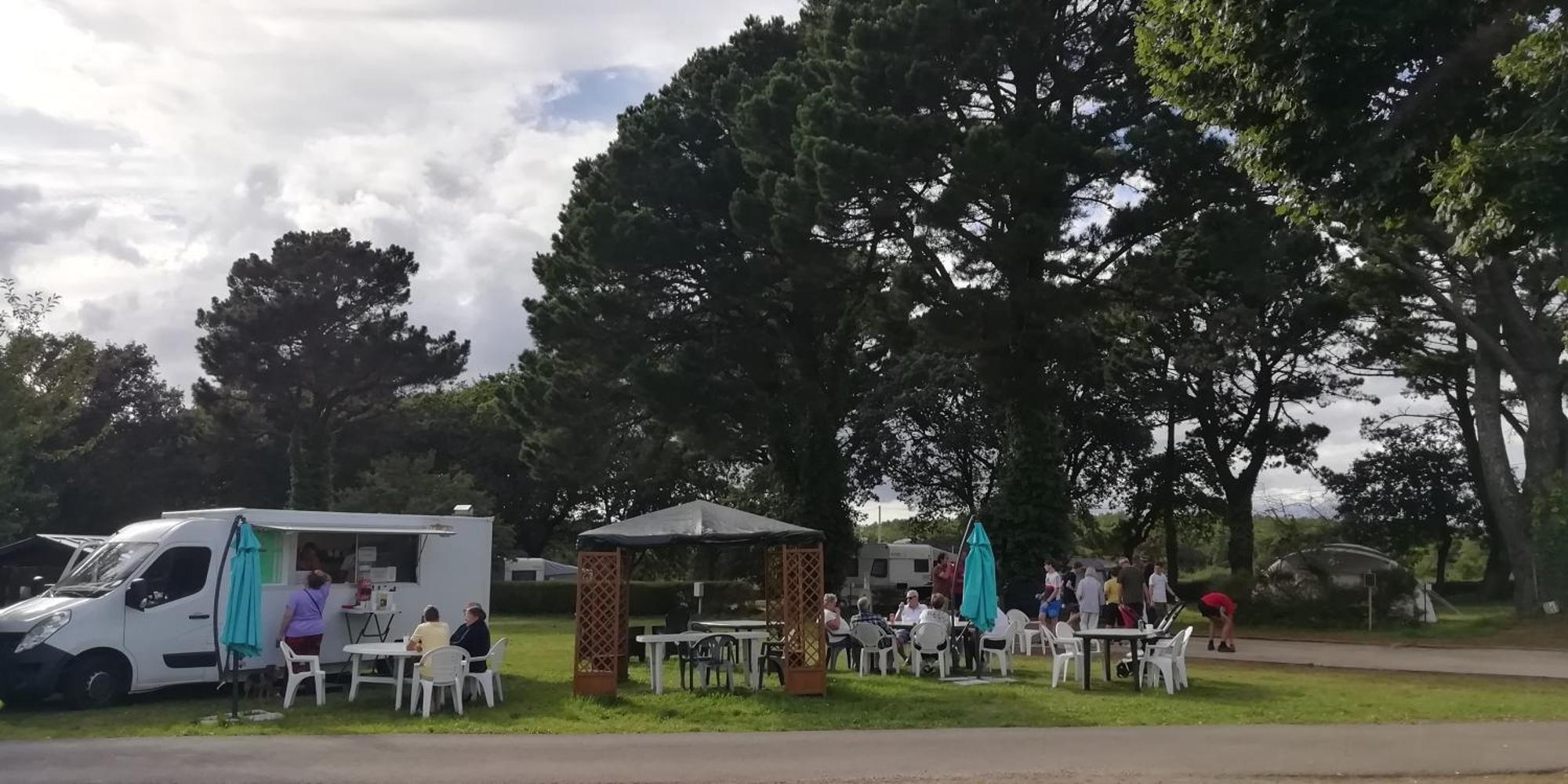 Camping Des Pierres Debout Nevez Ngoại thất bức ảnh